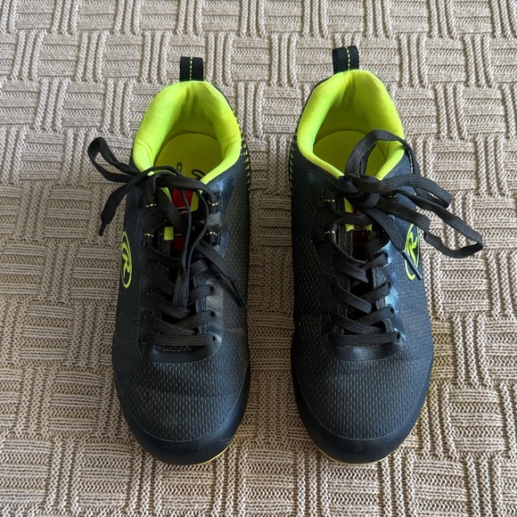 Rawlings Black and Neon Green Kids' Athletic Cleats - Picture 2 of 9